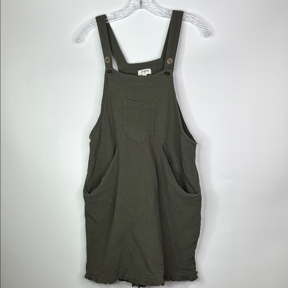 Umgee Dresses & Skirts - Umgee Green Overall Jumper Dress Size Large